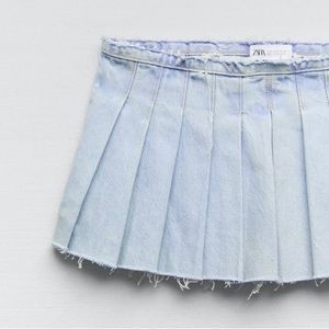 Worn once Zara denim pleated skirt